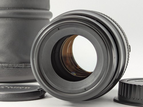 Canon 100mm 8 macro - ef, f/2.8